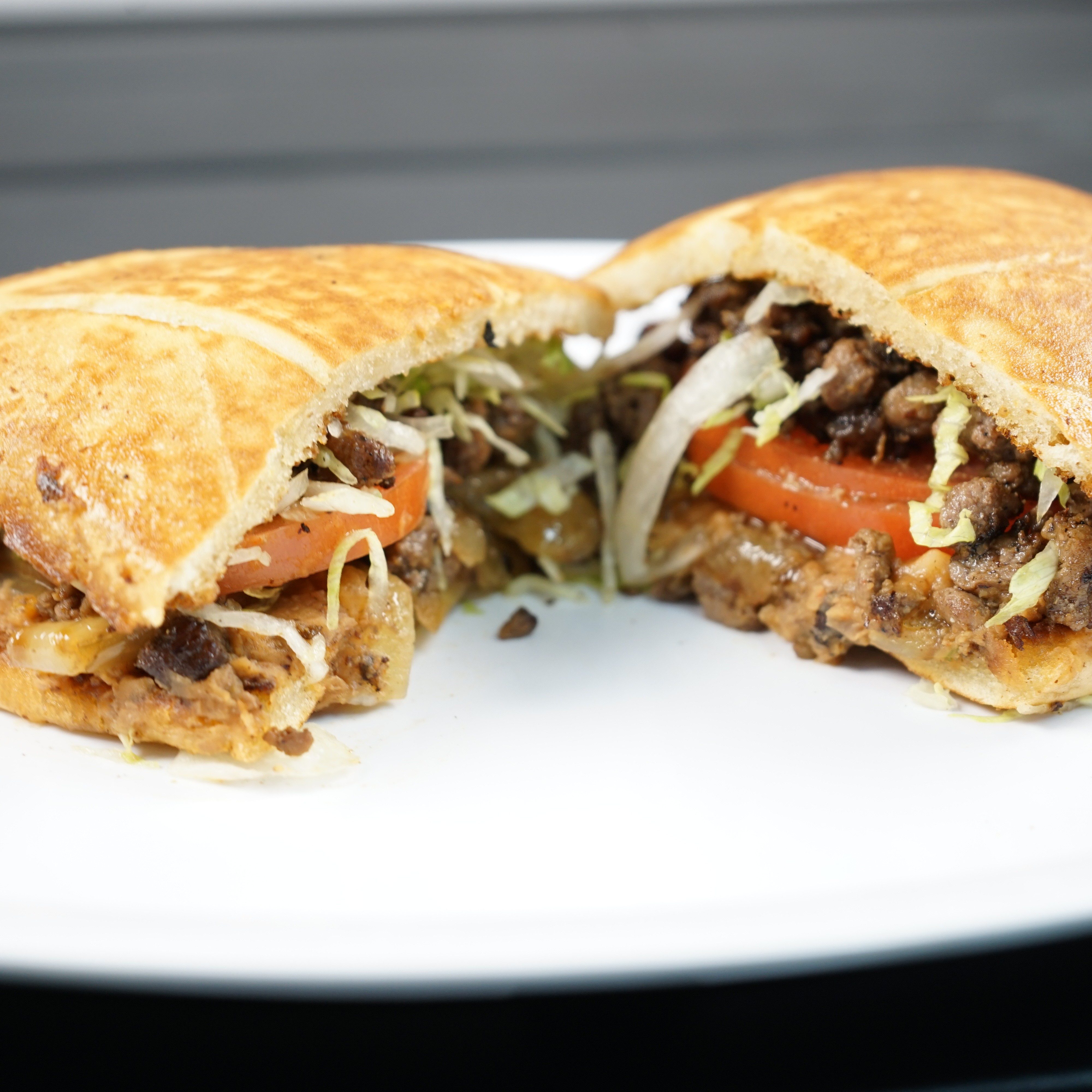 Torta de Carne Asada.