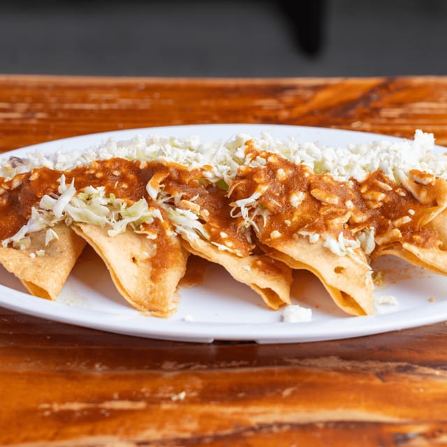 Tacos Dorados.